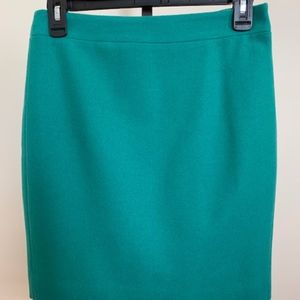 J Crew Wool Pencil Skirt in petite size 2
